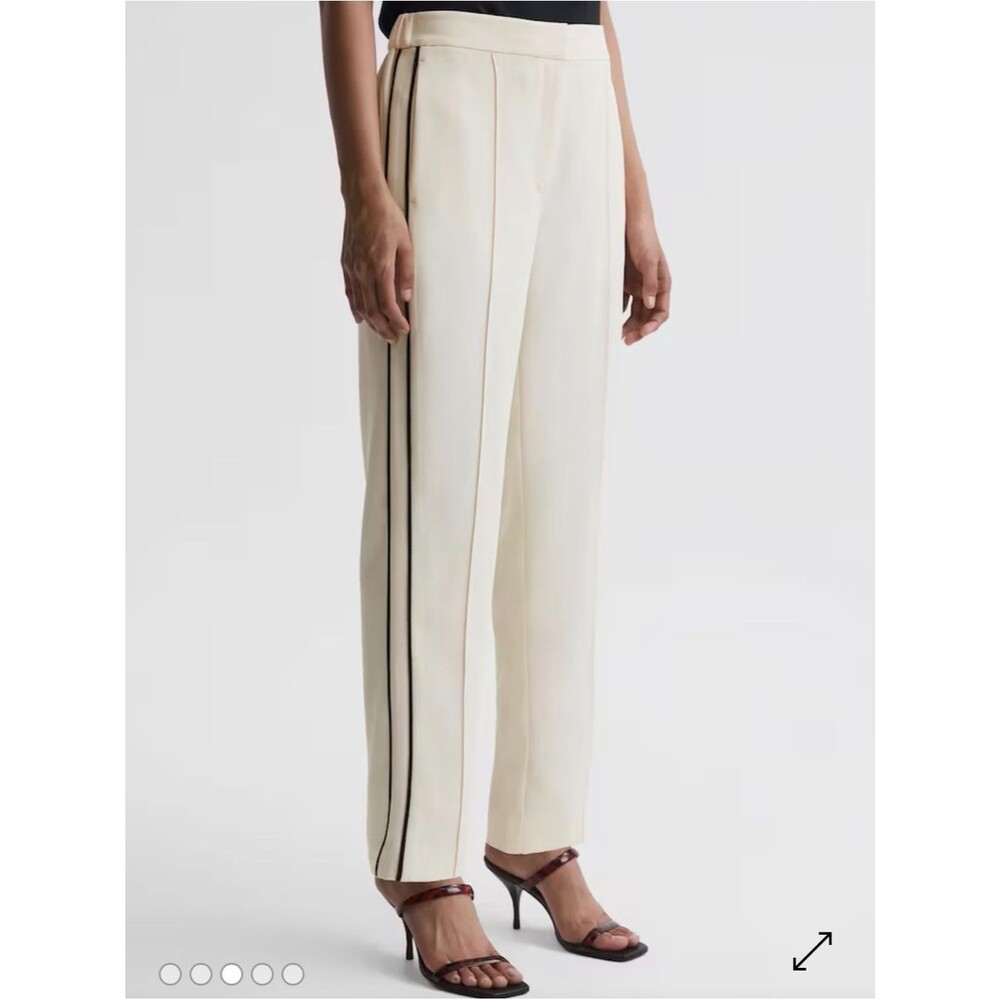 Reiss Theo Tapered fit  pull on pants with side stripe  in cream sz 8